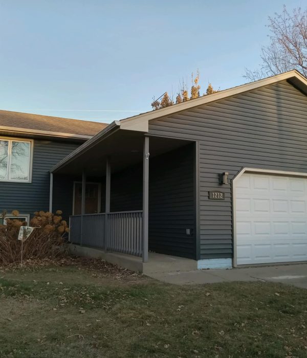 Windows, doors and siding services by Custom Windows Plus in Allendorf, IA.