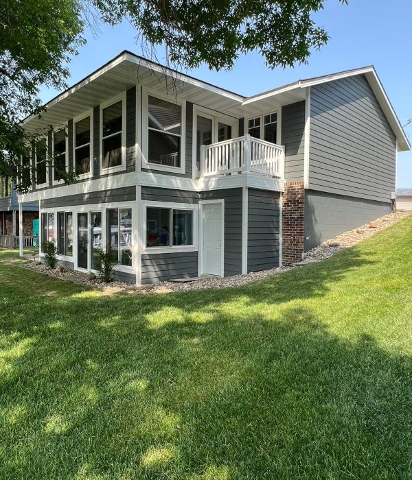 Windows, doors and siding services by Custom Windows Plus in Allendorf, IA.