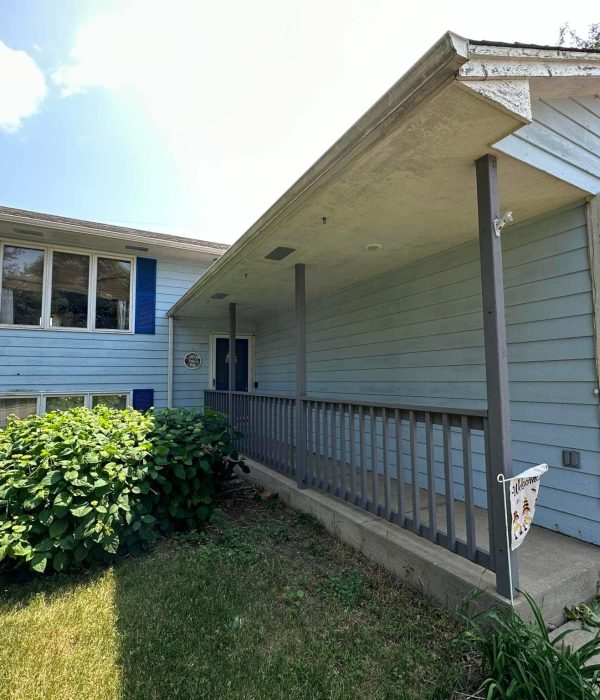 Before Windows, doors and siding services by Custom Windows Plus in Allendorf, IA.